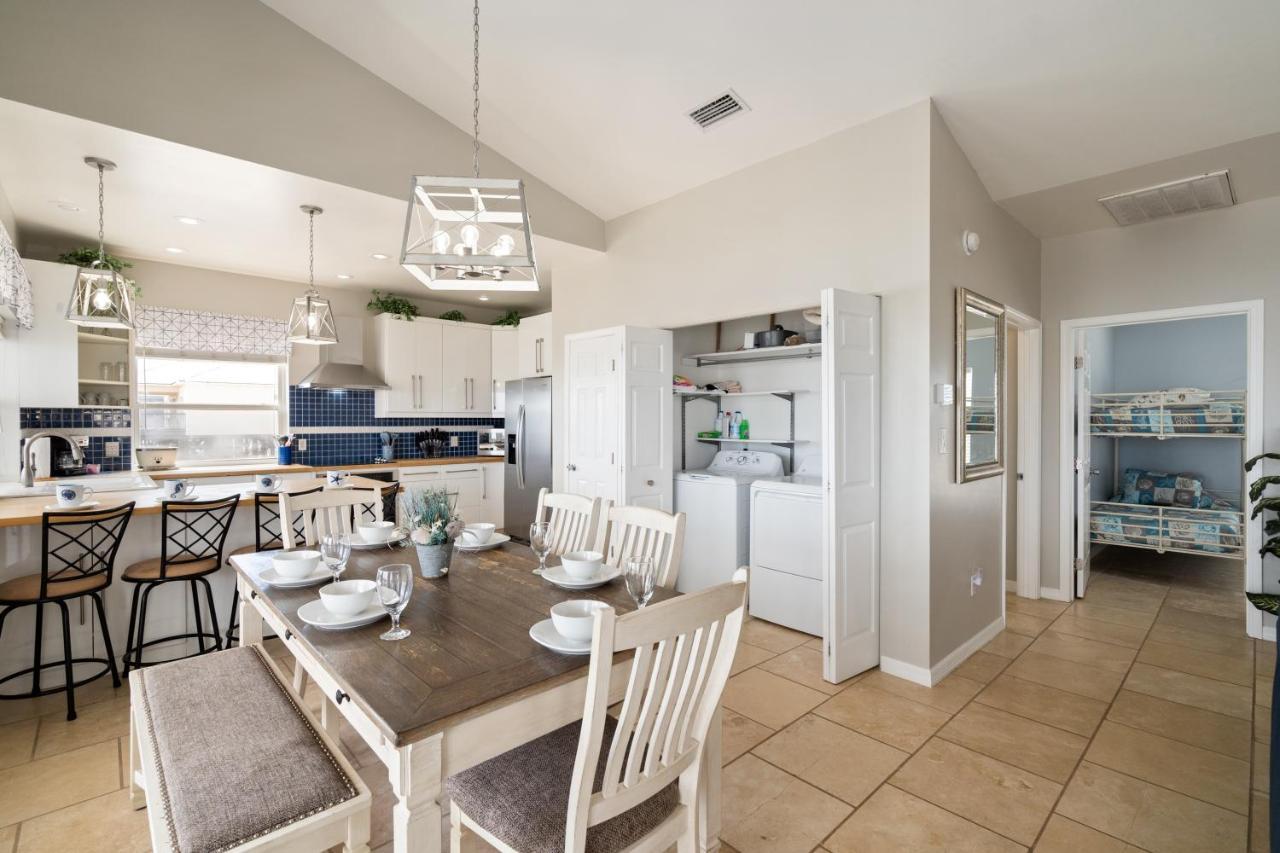 Marisol - Pet Friendly And Gulf Front! Enjoy The Large Deck With Amazing Views! Home Dauphin Island Exterior photo