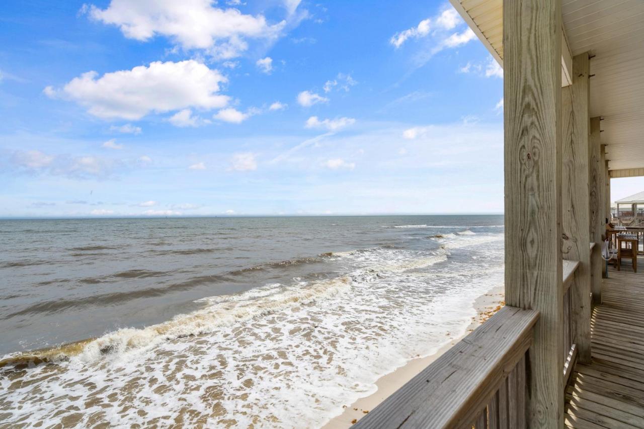 Marisol - Pet Friendly And Gulf Front! Enjoy The Large Deck With Amazing Views! Home Dauphin Island Exterior photo